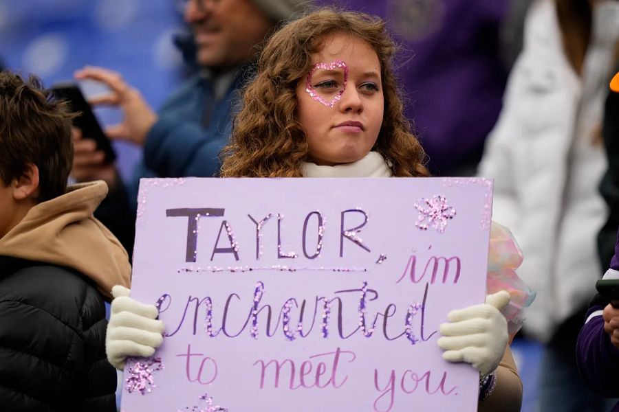 Cambridge Sözlüğü’nün 2025 “Yılın Kelimesi”: Parasosyal