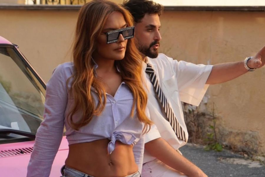 Demet Akalın & Sefo'dan Yazın Hit Düeti: "Yerinde Dur"