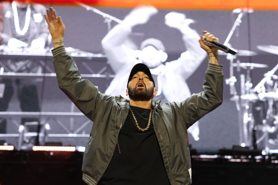 Eminem Albümünün Uzatılmış Versiyonunu Yayınladı