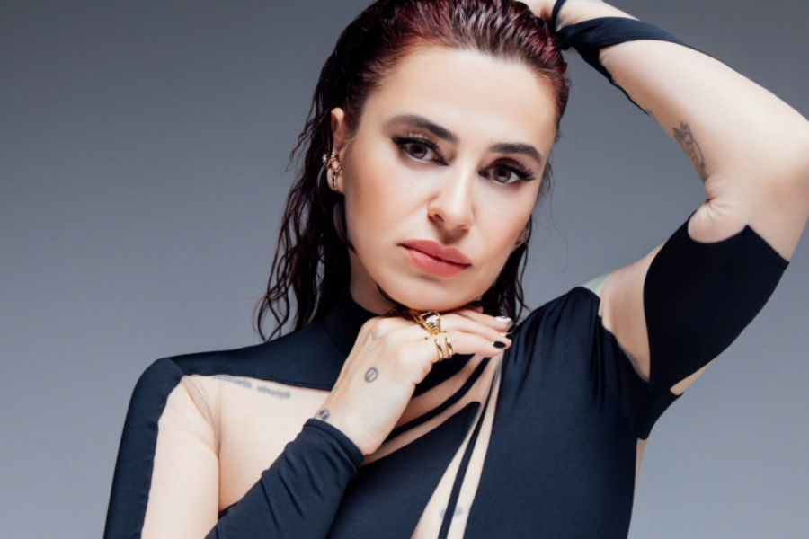 Ceylan Ertem'den Yeni Albüm!