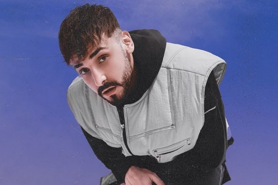 Sefo'dan Duygusal Şarkı Geldi