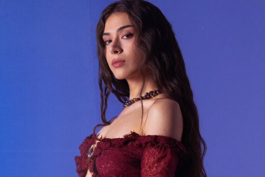 M Lisa'dan Yeni Şarkı!