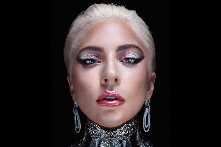 Lady Gaga Kraliyet Müzik Ailesine Katıldı