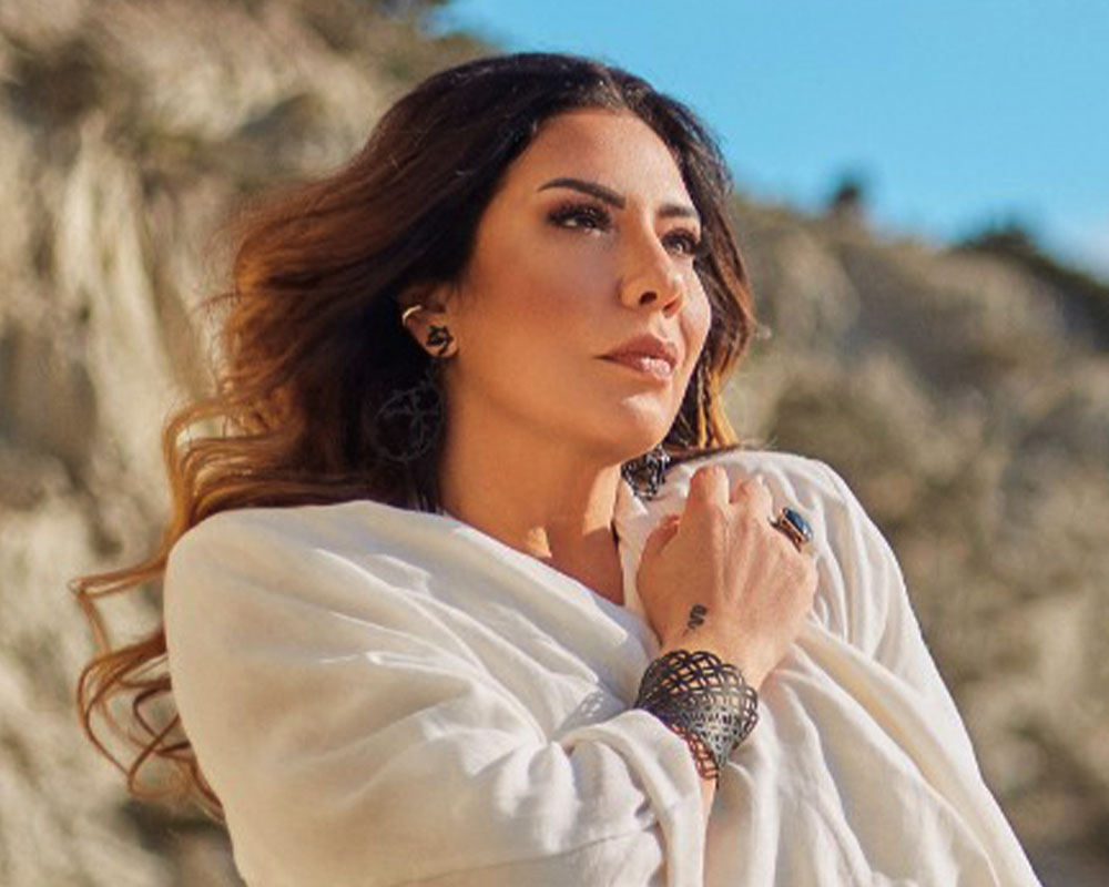 Işın Karaca'nın 'Serçe'si Yayında!