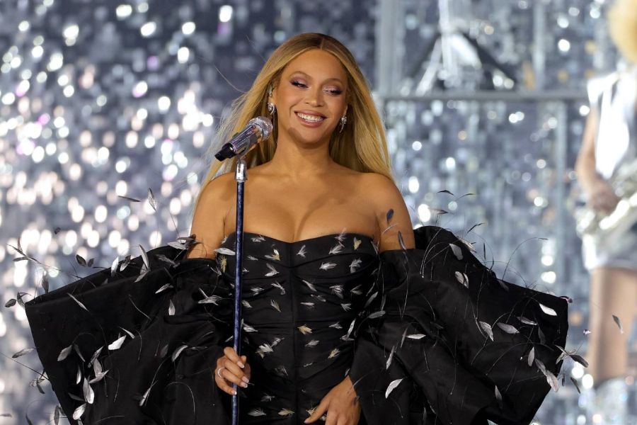 Beyonce Albümünün Çıkış Tarihini Açıkladı