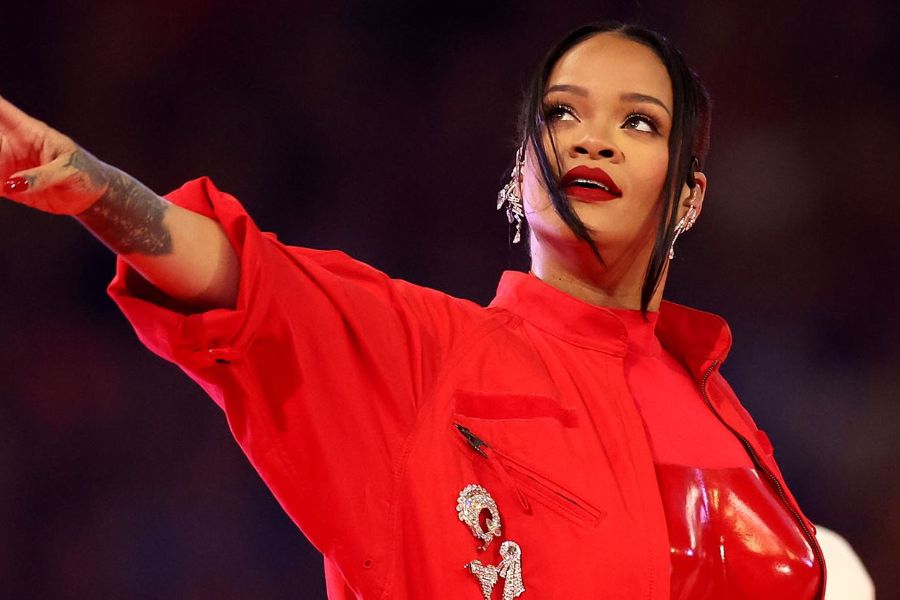 Rihanna Türkiye'ye Geliyor