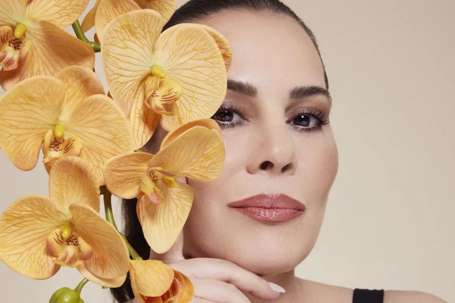 Demet Sağıroğlu Yeni Şarkısını Müzikseverlerle Buluşturdu