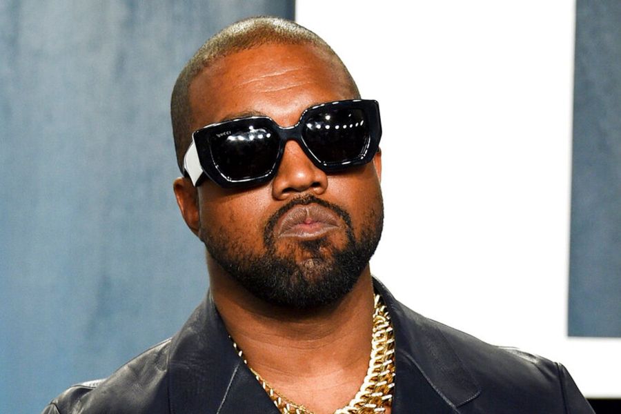 Kanye West İmaj Değiştirdi