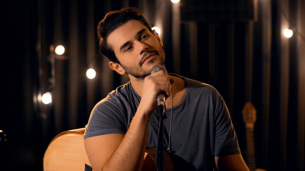 Cem Belevi'den "Dön Bebeğim" Yorumu