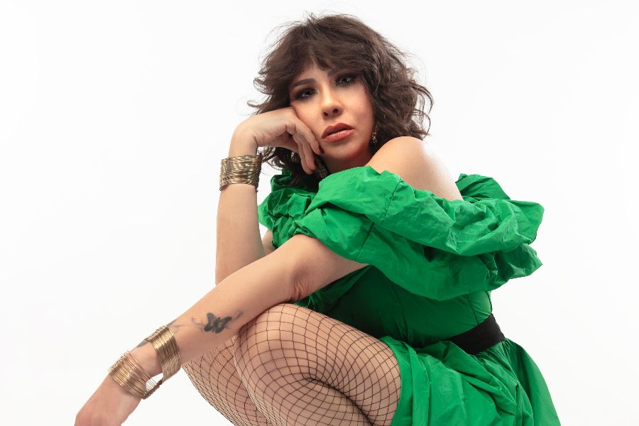 Işın Karaca'dan Yeni Şarkı!