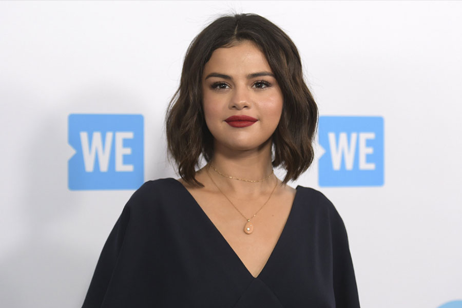 Coldplay, BTS’den Sonra Şimdi de Selana Gomez İle Yeni Bir Şarkı Kaydetti