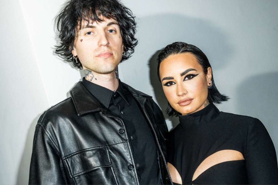 Demi Lovato ve Jordan Lutes Nişanlandı