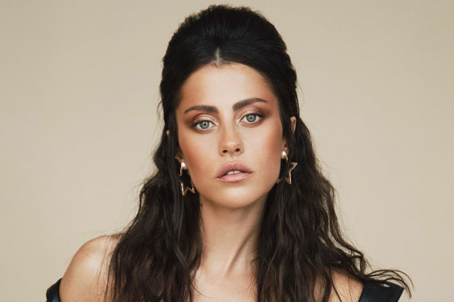 Derya Uluğ'dan İmaj Değişikliği