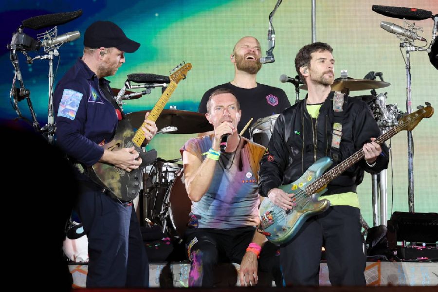 Coldplay Yeni Single Çalışmasını Duyurdu