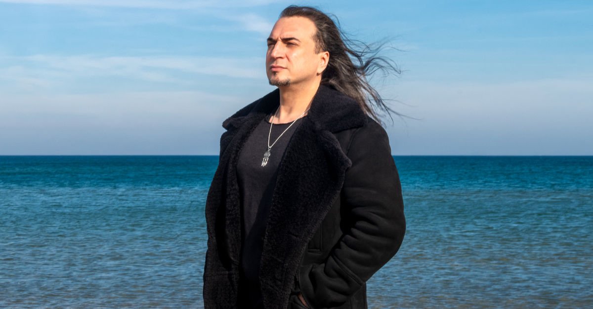 Ogün Sanlısoy'dan "Kaldım İstanbul"da