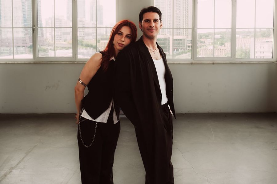 Selin Ve Canozan Yeni Şarkılarında Buluştular