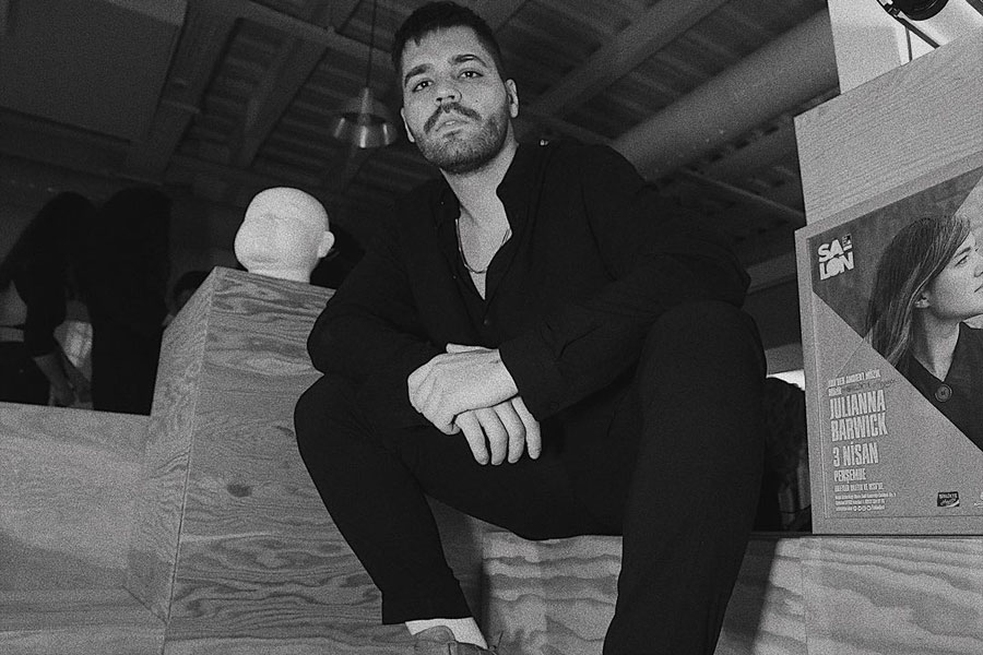 Emir Can İğrek'ten Onur Can Özcan İçin "İntihaşk"