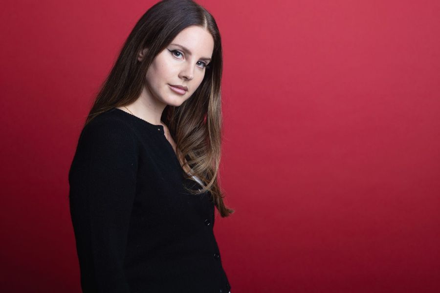 Lana Del Rey Anne Olmak İstiyor