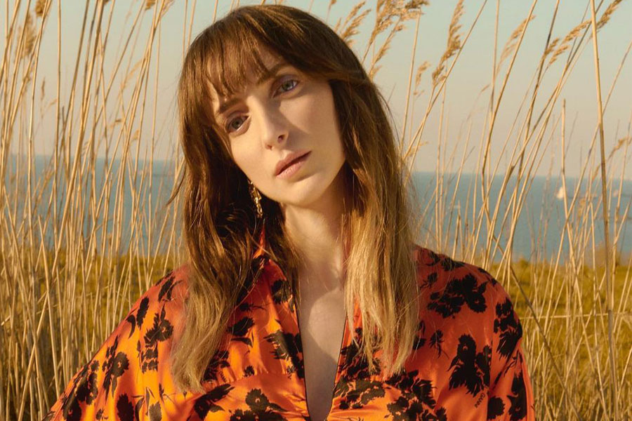 Ceren Gündoğdu'dan Yeni Bir Single: "Beni Eve Götür"