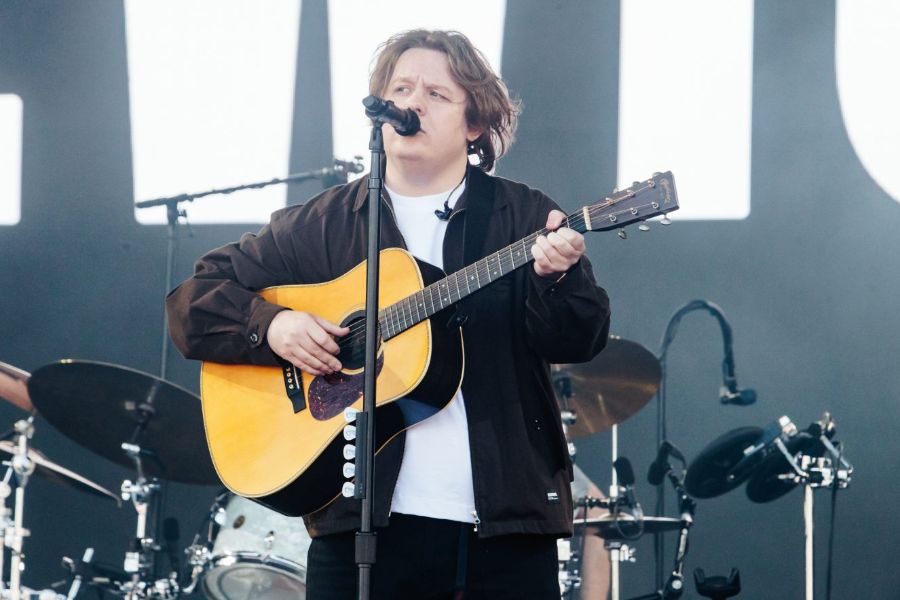 Lewis Capaldi’den Yürek Burkan Yeni Şarkı