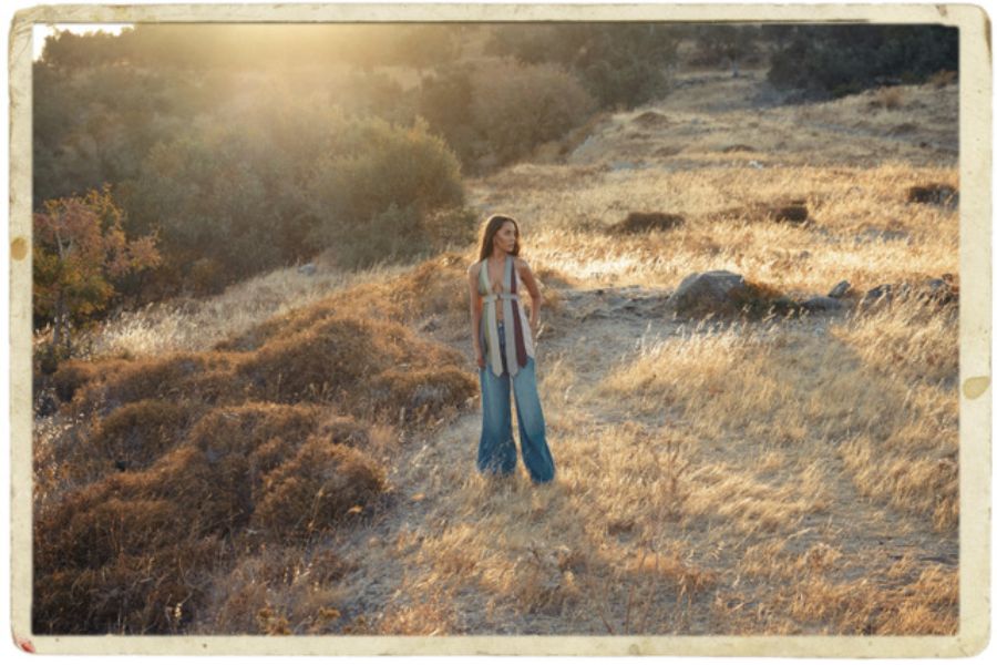 Hande Ünsal'dan Bir Akustik Daha!