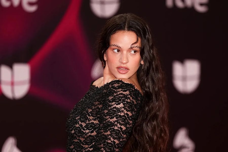 Rosalía, Taylor Swft'i Geride Bıraktı!