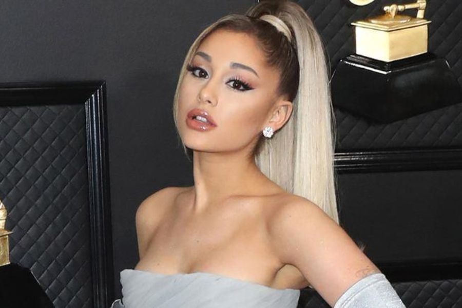 Ariana Grande Çalışmalara Devam Ediyor