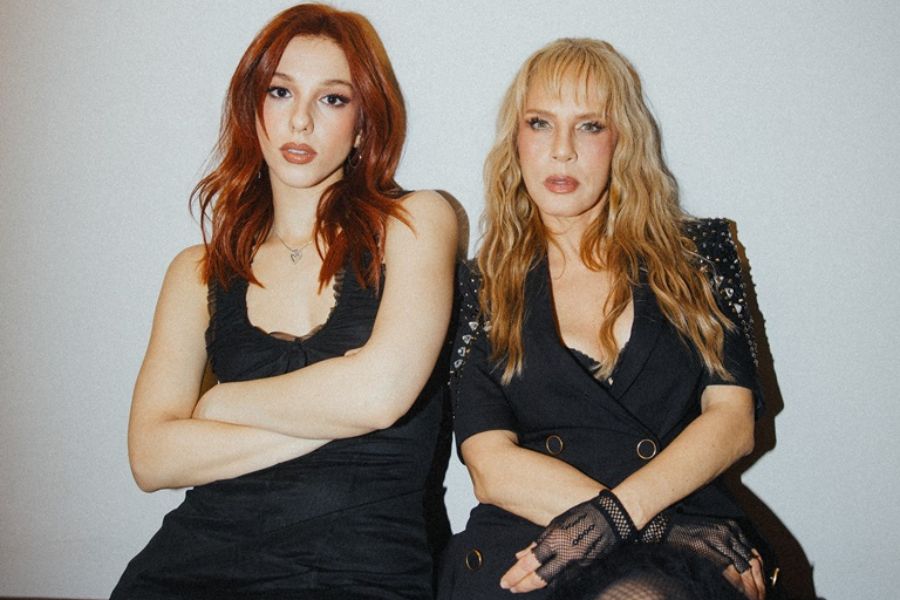 Sertab Erener ve Selin'den Güçlü Bir Aşk Şarkısı!