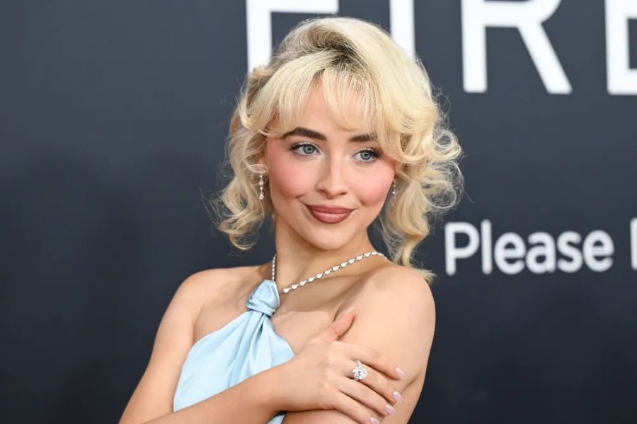 Sabrina Carpenter'dan Yeni Şarkı Geliyor
