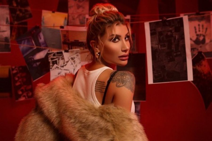 İrem Derici'nin Yeni Şarkısı Yayınlandı