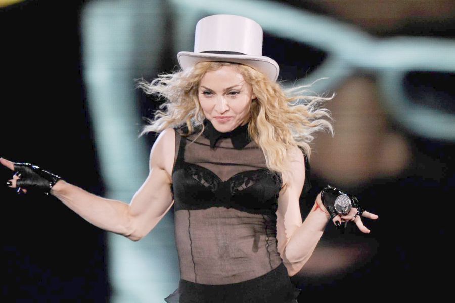 Madonna Özür Diledi