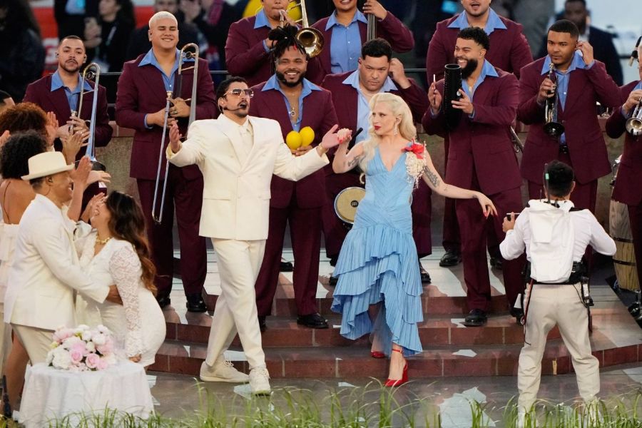 Bad Bunny’den Tarihi Super Bowl Devre Arası Şovu